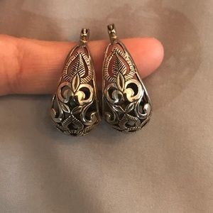 Silpada silver earrings